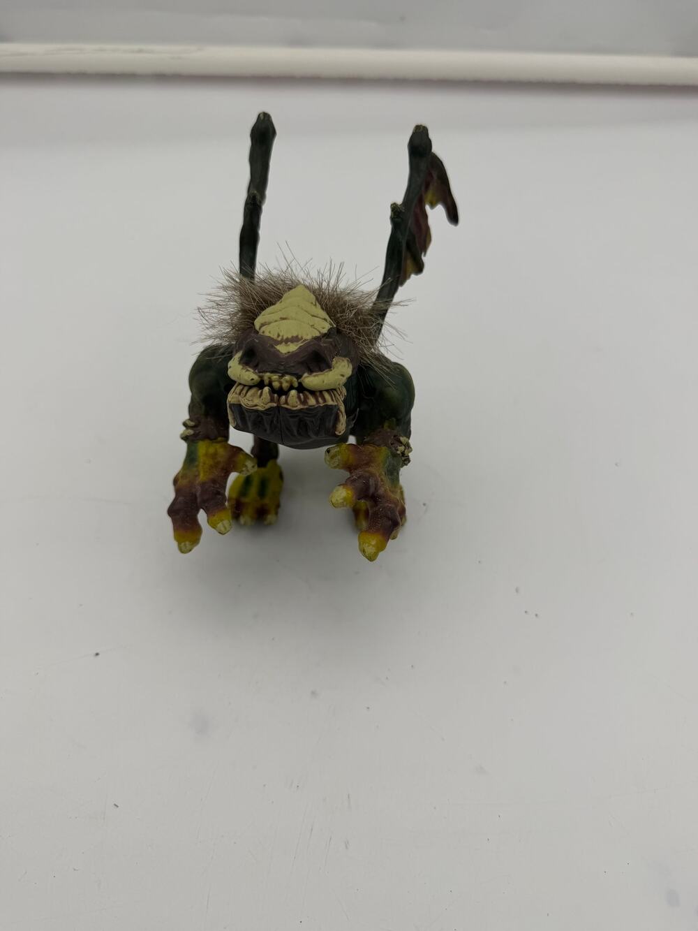 Mega Blocks Dragon Krystal Wars Vorgan Stronghold Green Hairy Furry Monster